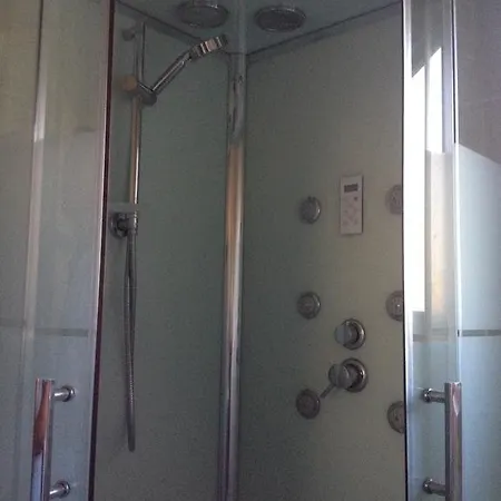 Gite Au Coeur De La Provence & Spa Saint-Cannat Zimmer foto