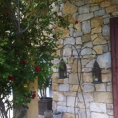 Gite Au Coeur De La Provence & Spa Saint-Cannat Zimmer foto
