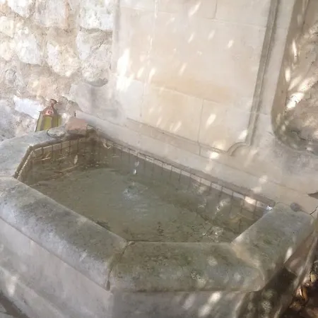 Gite Au Coeur De La Provence & Spa Saint-Cannat Zimmer foto