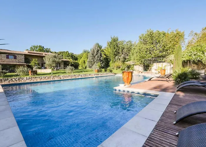 Gite Au Coeur De La Provence & Spa